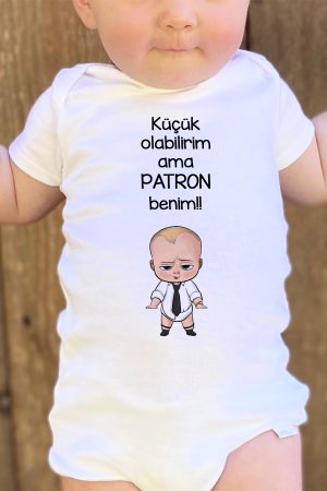 Küçük Olabilirim Ama Patron Benim Baskılı Kısa Kollu Beyaz Bebek Body Zıbın 5206