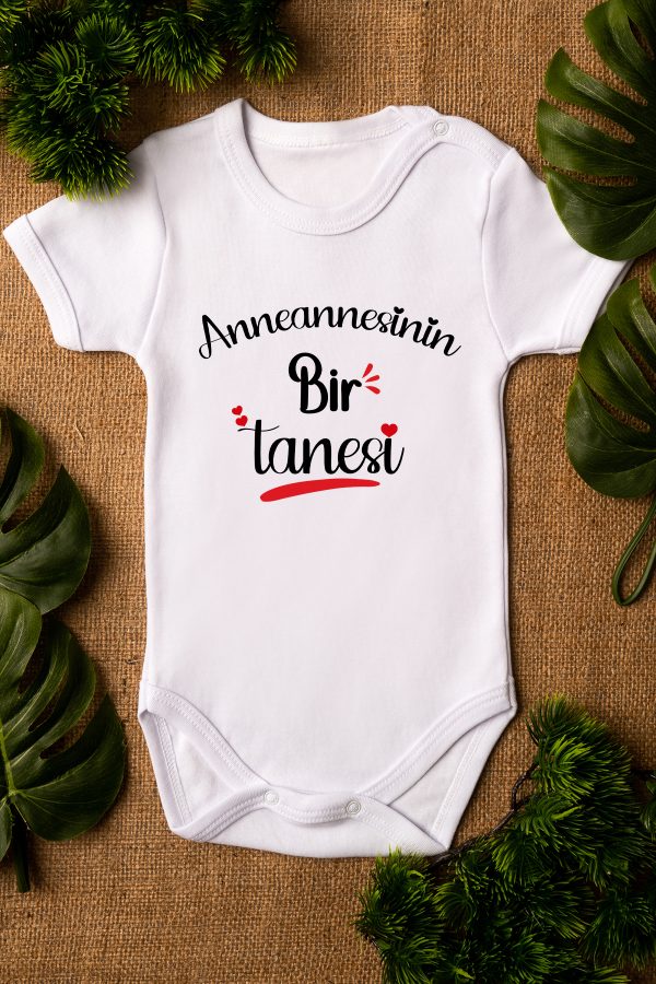 Anneannesinin Birtanesi Yazılı Kısa Kollu Beyaz Bebek Body Badi Zıbın 5251