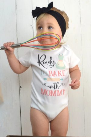 Ready To Bake With Mommy Yazılı Kısa Kollu Beyaz Bebek Body Badi Zıbın 5267