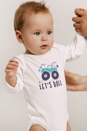Let's Roll Araba Baskılı Uzun Kollu Beyaz Bebek Body Badi Çıtçıtlı Zıbın 5371-U