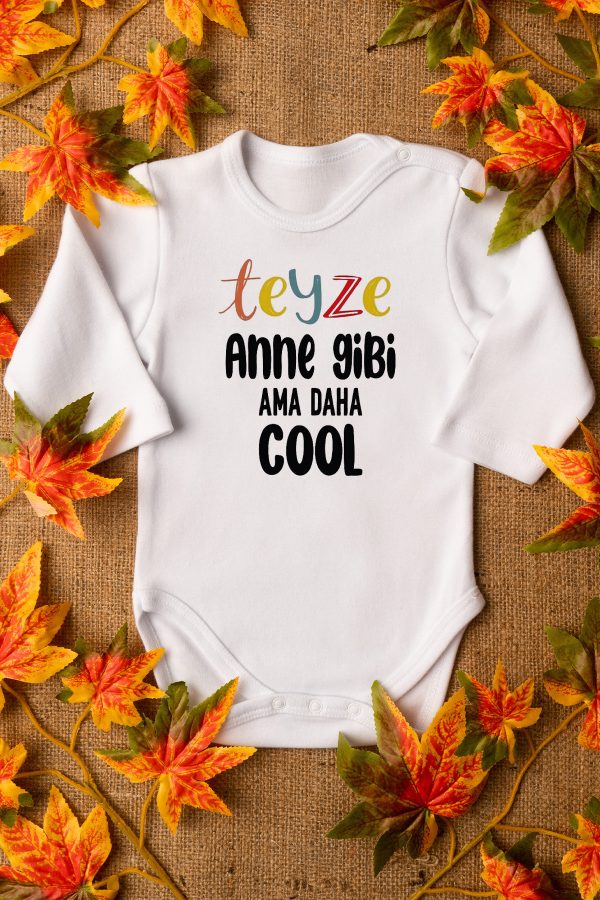 Teyze Anne Gibi Ama Daha Cool Uzun Kollu Çıtçıtlı Bebek Body Badi Zıbın 5608-U