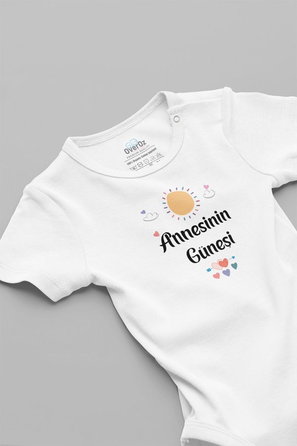 Annesinin Güneşi Yazılı Kısa Kollu Çıtçıtlı Bebek Body Badi Zıbın Tulum 5616