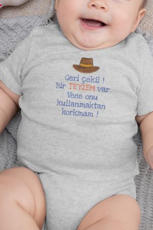 Geri Çekilin Bir Teyzem Var Baskılı Gri Bebek Body Çıtçıtlı Zıbın 5907-G