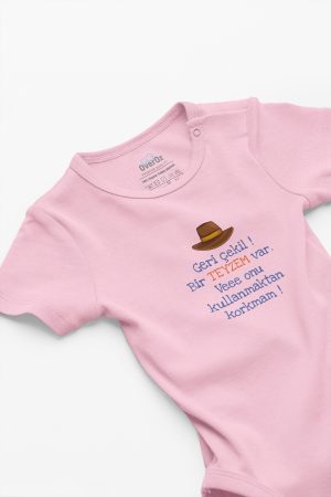 Geri Çekilin Bir Teyzem Var Baskılı Pembe Bebek Body Çıtçıtlı Zıbın 5907-P