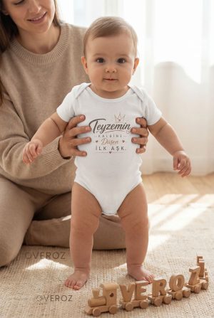 Teyzemin Kalbine Düşen İlk Aşk Yazılı Baskılı Bebek Body Zıbın