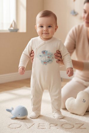 Sevimli Baskılı Patikli Bebek Tulumu