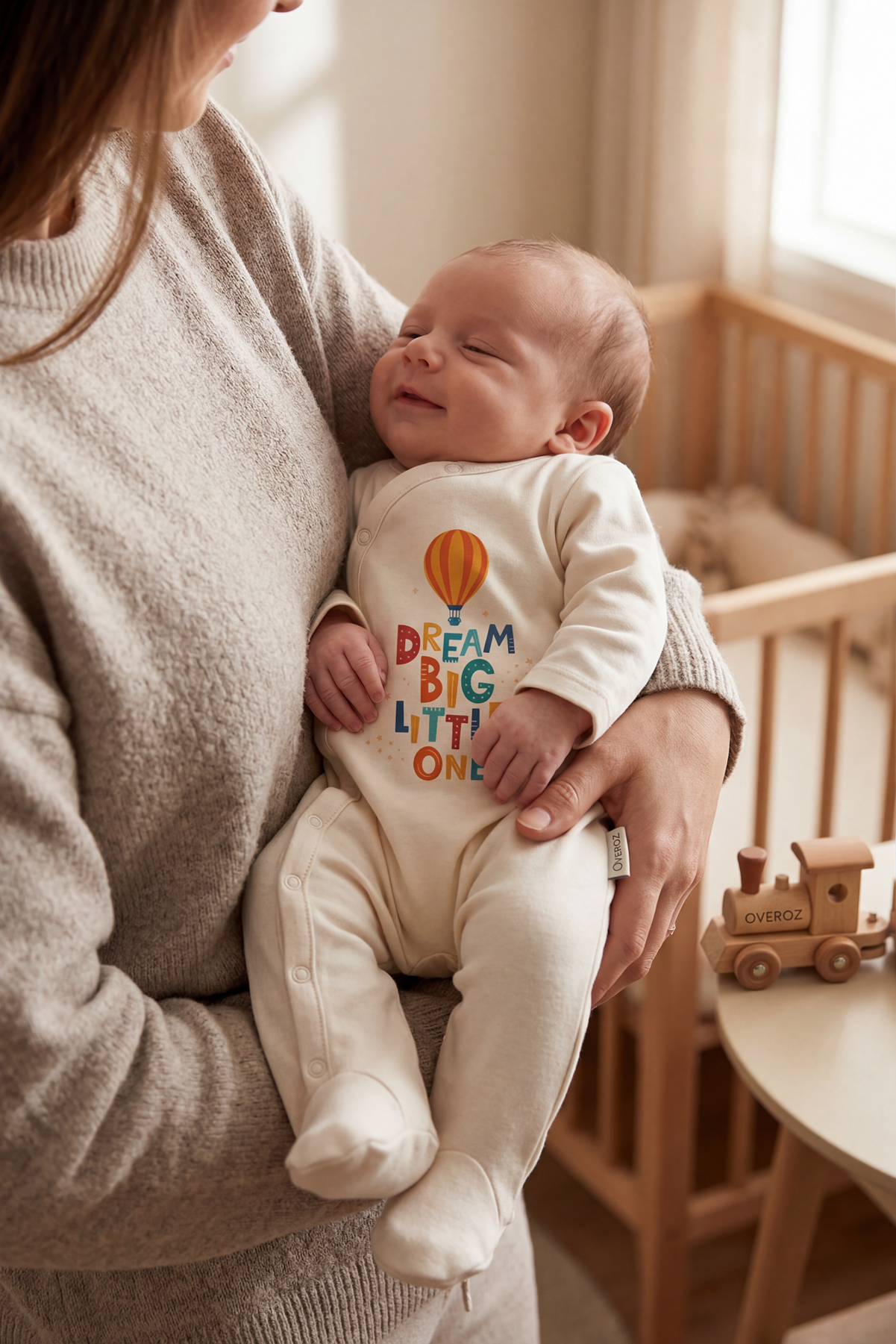 Büyük Hayaller Kur Minik Yazılı Baskılı Patikli Bebek Tulumu