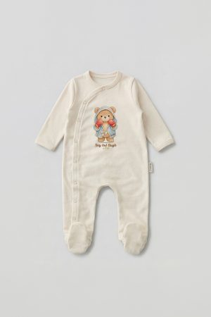 Minik Ama Zorlu Yazılı Baskılı Patikli Bebek Tulumu