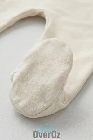 Annem Gibi Tatlı Yazı Baskılı Patikli Bebek Tulumu